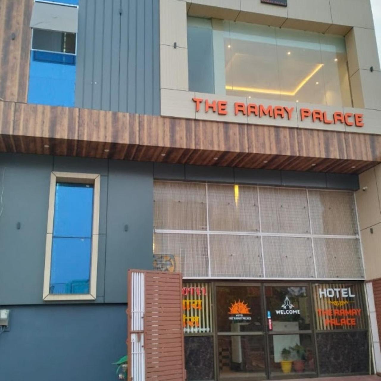 Hotel The Ramay Palace Ayodhya Экстерьер фото